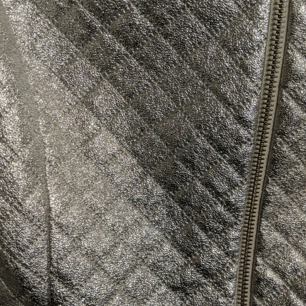 Silver jacket - Picture 2 of 5